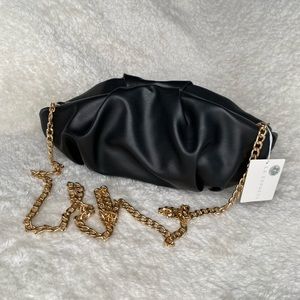 L.A express black/gold small purse